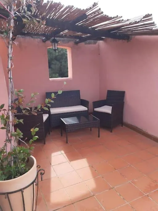 Dom wakacyjny Un Angolo Di Paradiso A Pochi Passi Dal Mare Nel Villaggio Calarossa Isola Rossa